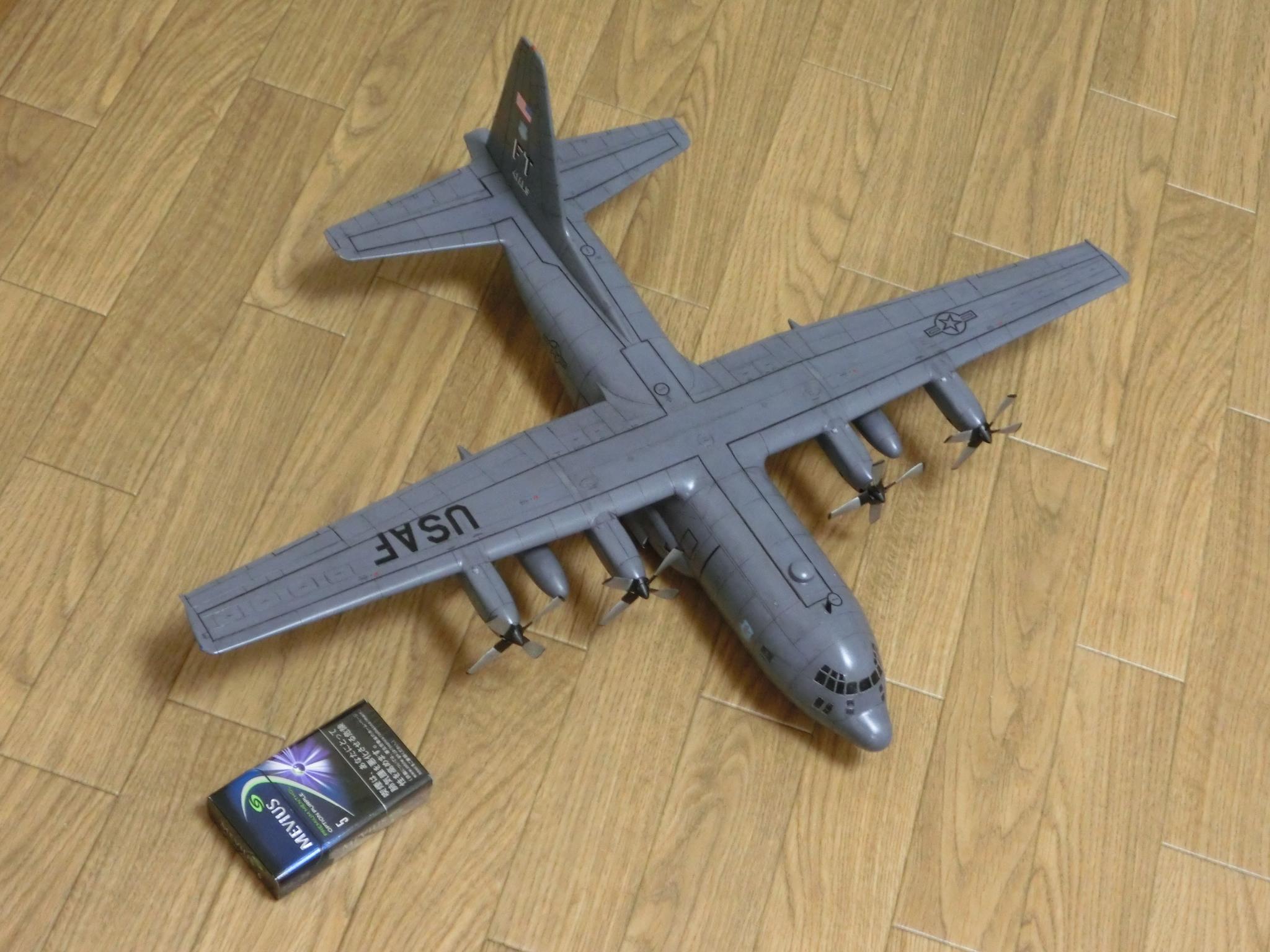 1/72 米軍仕様C-130輸送機画像４